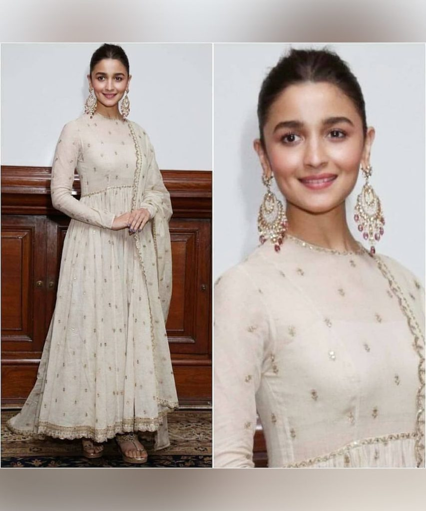 Shine On: Diwali Outfit And Powerful Ideas for Every Celebration